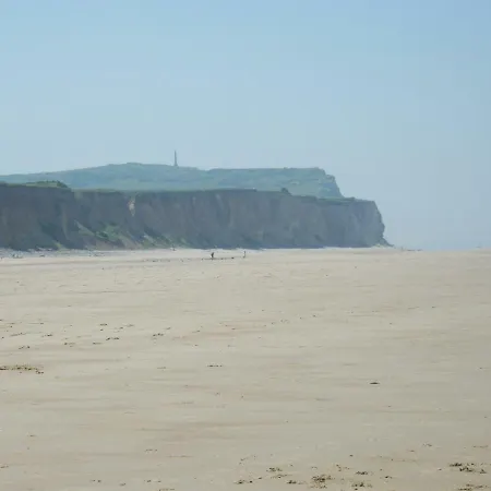Les Hortensias Apartment *